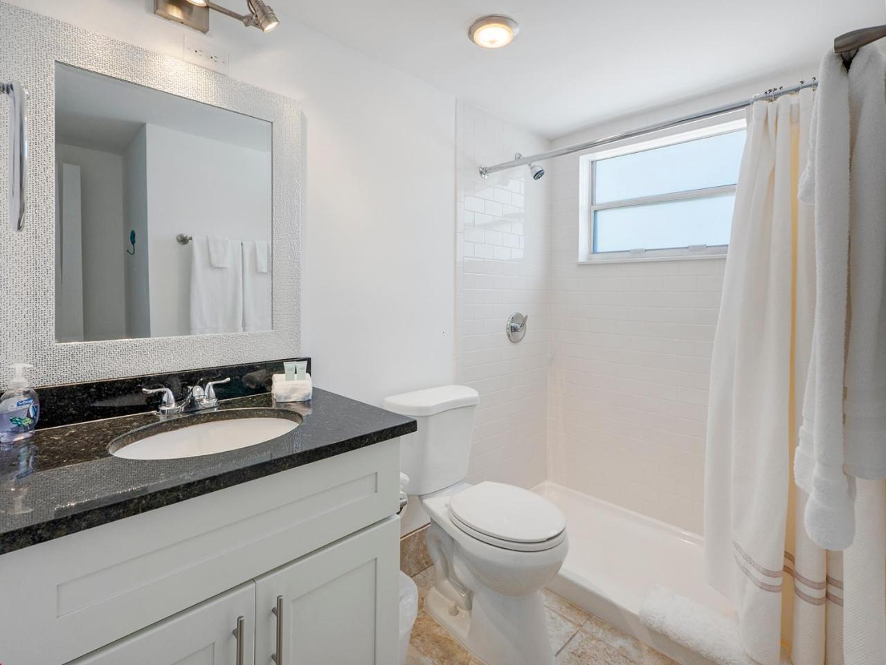 Bright And Sunny 2Br !!Close To Peanut Island!! Riviera Beach Bagian luar foto