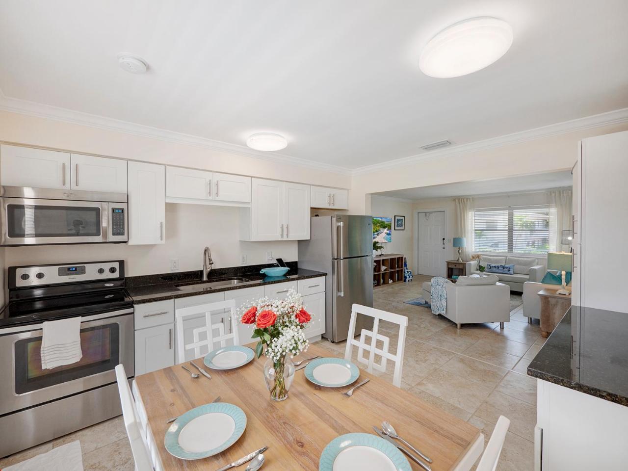 Bright And Sunny 2Br !!Close To Peanut Island!! Riviera Beach Bagian luar foto